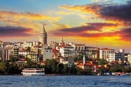 Explore Istanbul, view featured in image